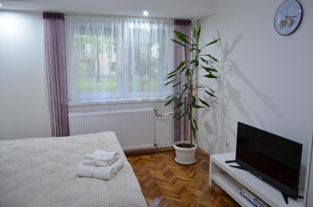 Mikmari Apartman Subotica Buitenkant foto