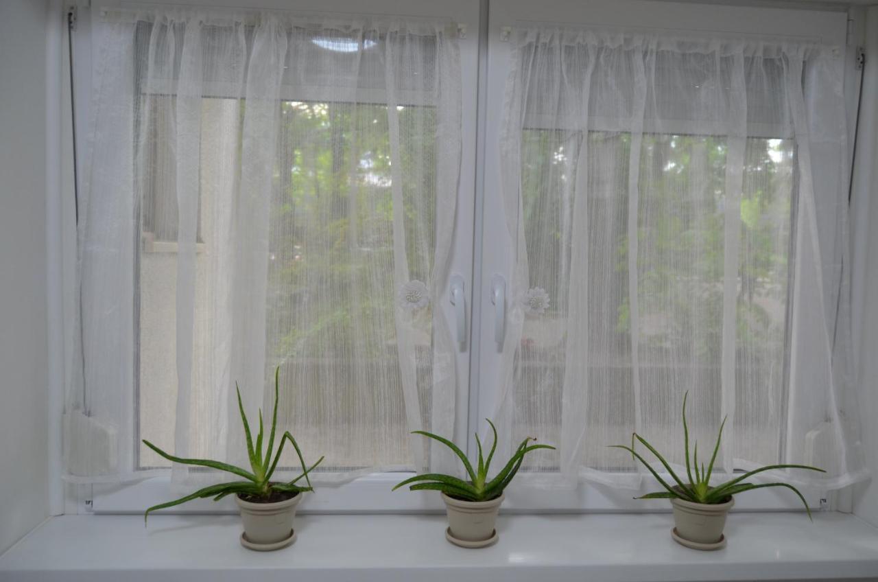 Mikmari Apartman Subotica Buitenkant foto