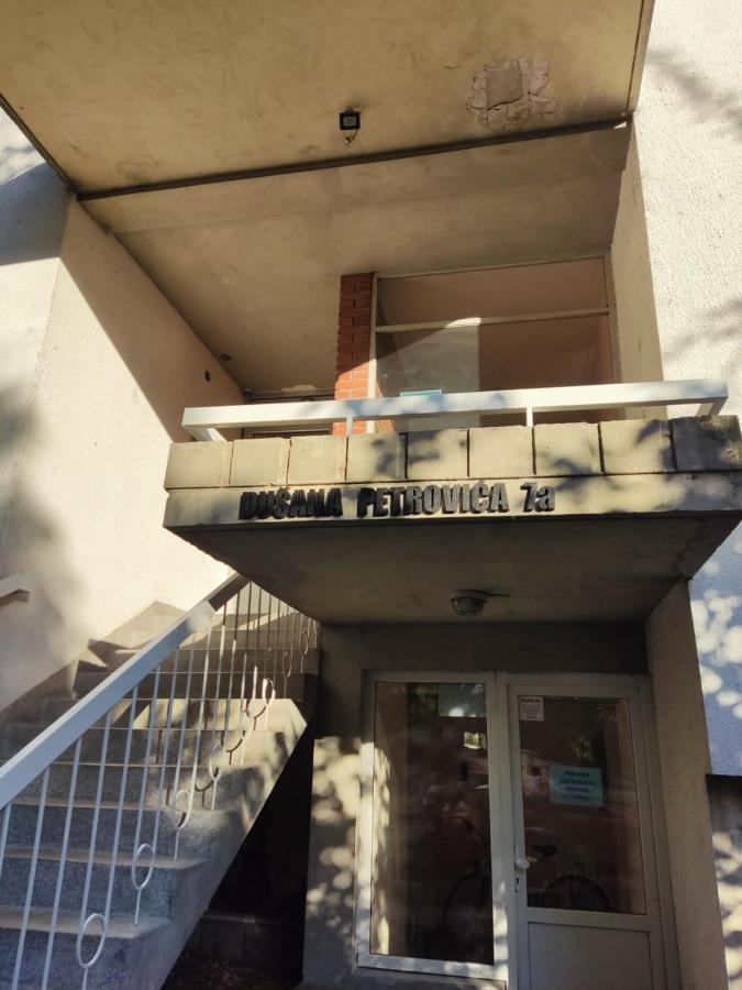 Mikmari Apartman Subotica Buitenkant foto